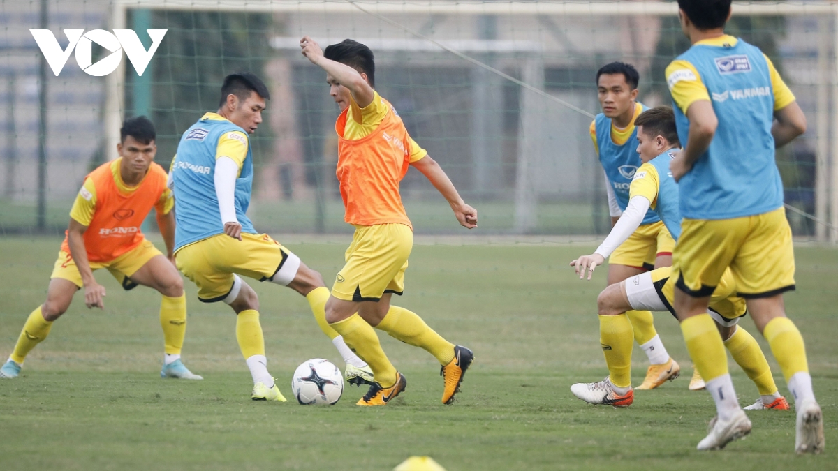 National team launch training camp in Hanoi